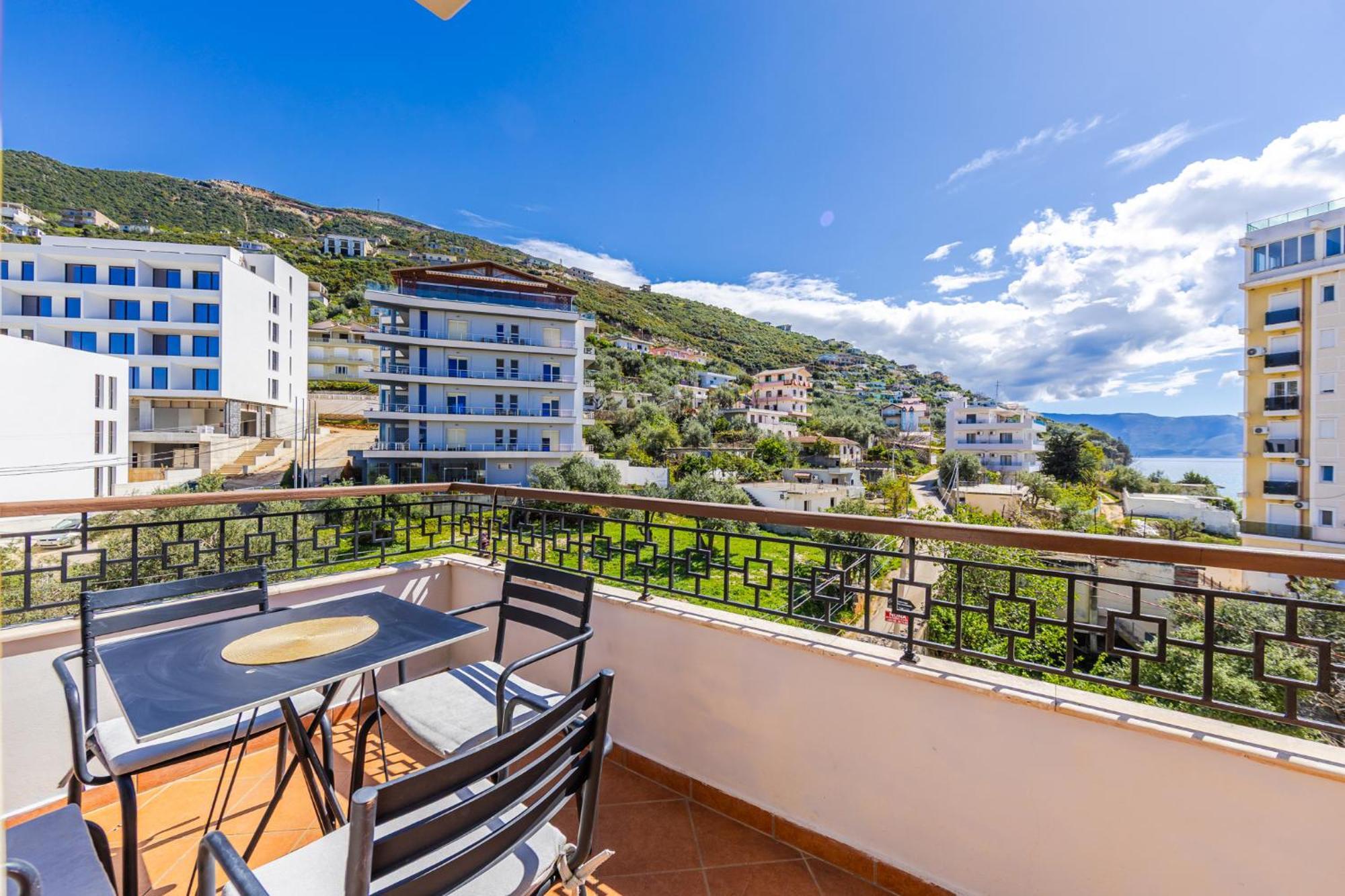 Melon Apartments Vlorë Exterior foto